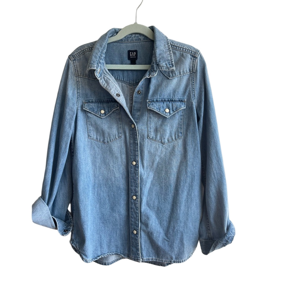 GAP Light Blue Denim Button Down Shirt